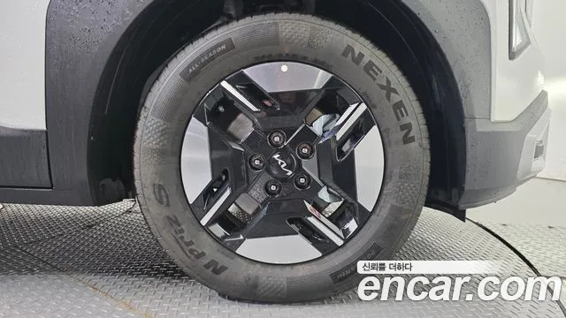 Kia Seltos — Фото автомобиля 6