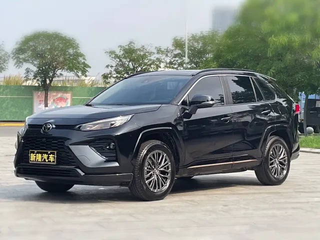 Toyota Wildlander — Фото автомобиля 7