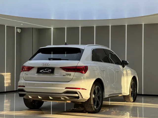 Audi Q3 — Фото автомобиля 16