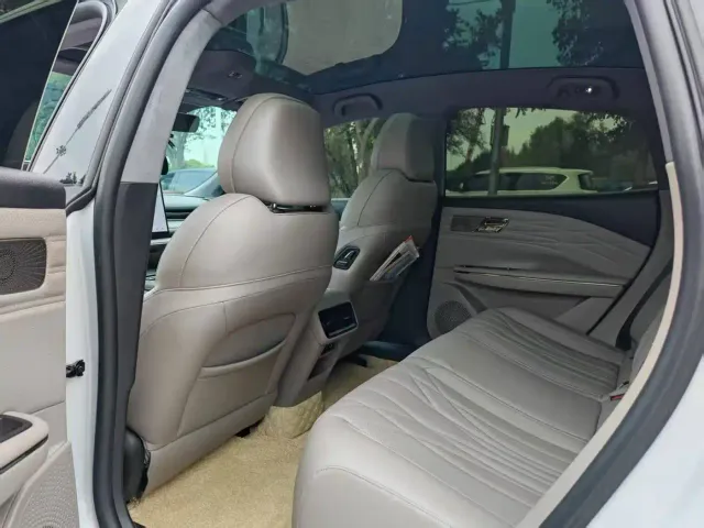 Geely Galaxy Xingyao 8 — Фото автомобиля 4