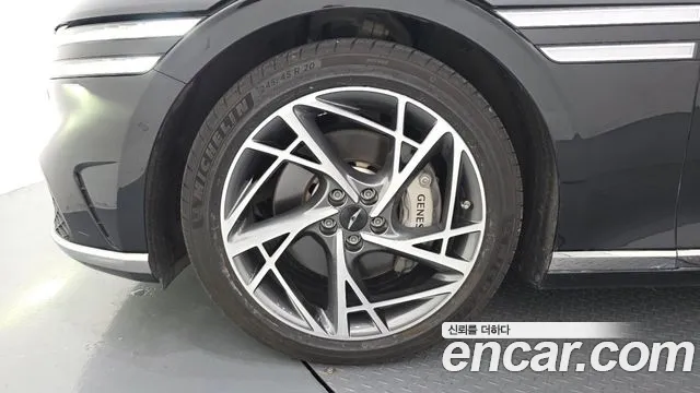 Genesis G90 Бензин 3.5 турбо AWD — Фото автомобиля 5
