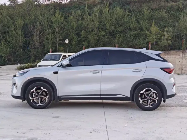 BYD Yuan PLUS — Фото автомобиля 12