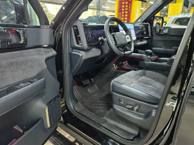 BYD FangChengBao Leopard 5 — Фото автомобиля 4