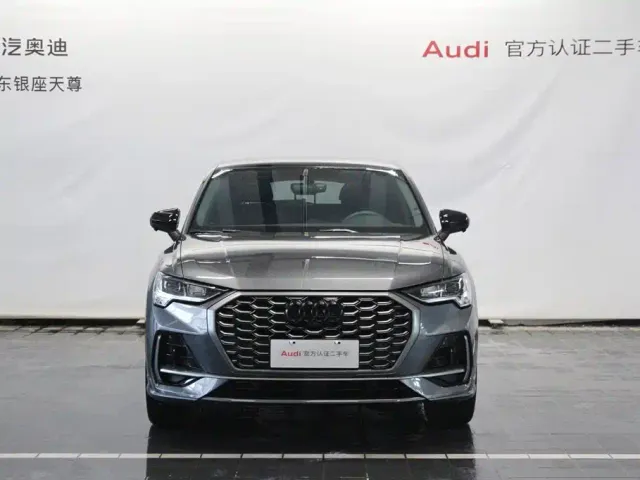 Audi Q3 Sportback — Фото автомобиля 2