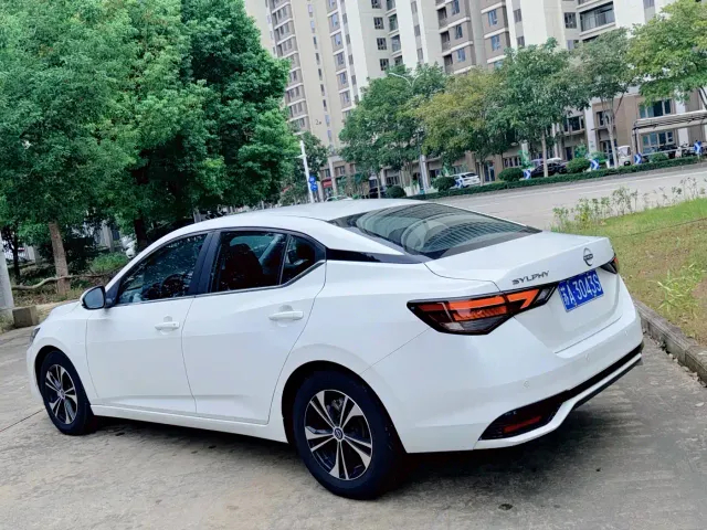Nissan Sylphy — Фото автомобиля 6