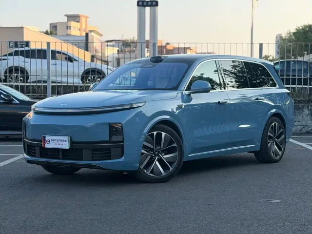 Фотография автомобиля — Li Auto L9