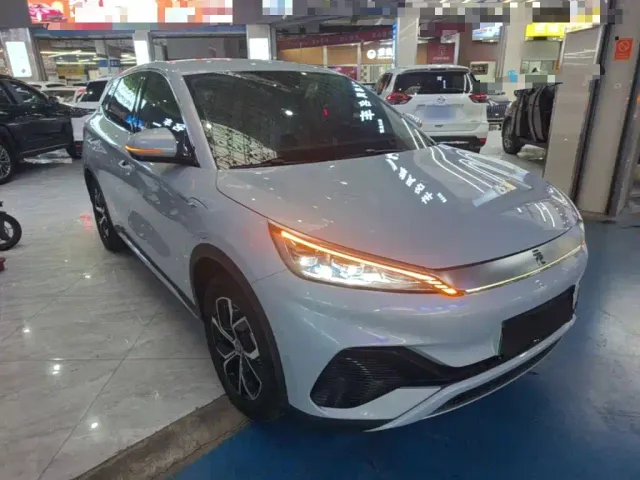 BYD Yuan PLUS — Фото автомобиля 3