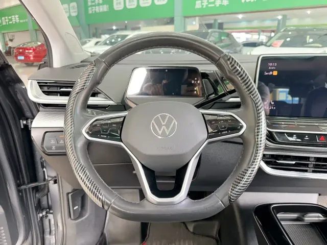 Volkswagen ID.6 X — Фото автомобиля 18