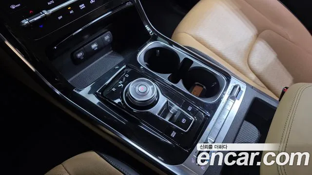 Kia Canival Carnival 4 поколение Дизель 9 мест Signature — Фото автомобиля 9