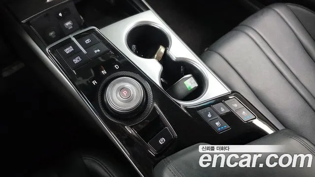 Kia K8 — Фото автомобиля 9