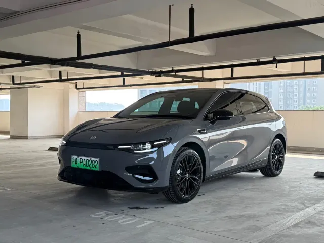 Фотография автомобиля — Leapmotor Lafa 5
