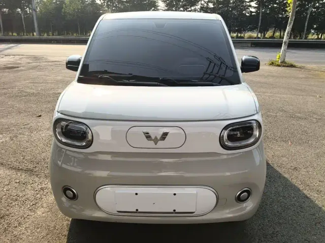 Wuling Hongguang Mini EV — Фото автомобиля 2