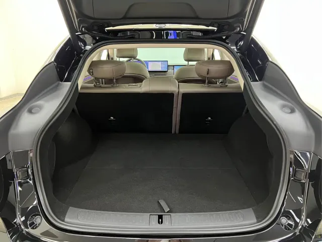 IM Motors LS6 — Фото автомобиля 30