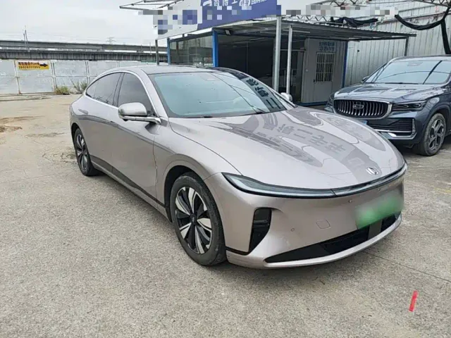 Changan Qiyuan A07 — Фото автомобиля 3