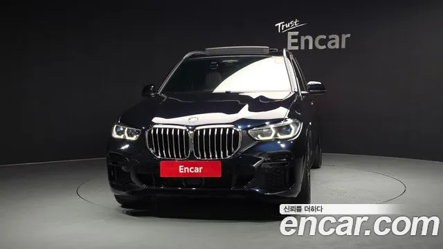 BMW X5 xDrive 40i M Sport — Фото автомобиля 3