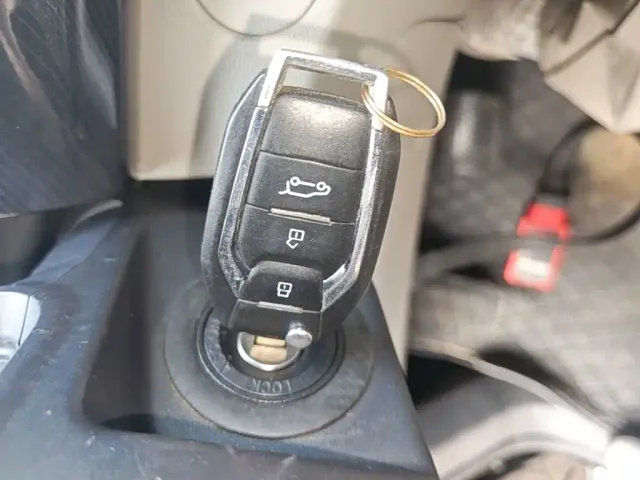 Maxus G50 — Фото автомобиля 8
