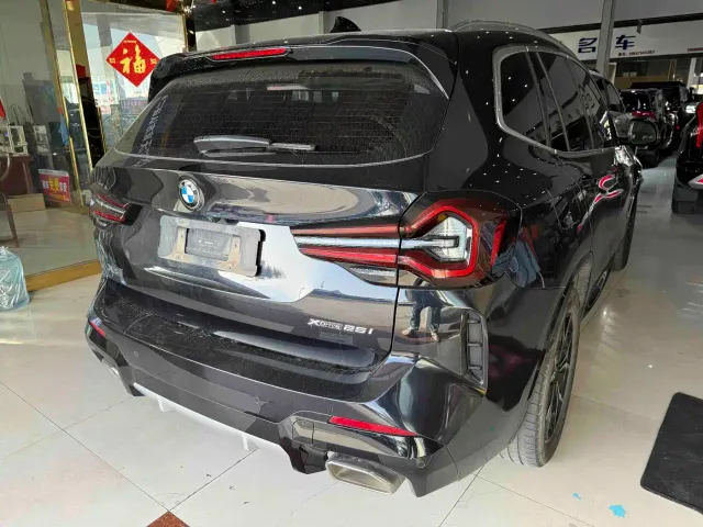 BMW X3 — Фото автомобиля 3