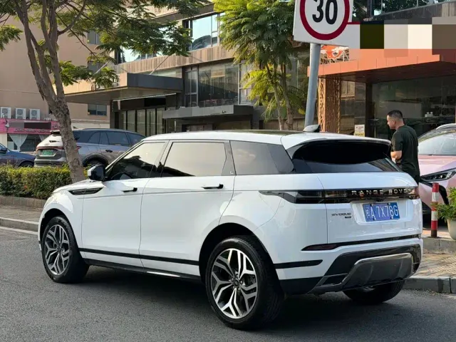 Land Rover Range Rover Evoque — Фото автомобиля 12