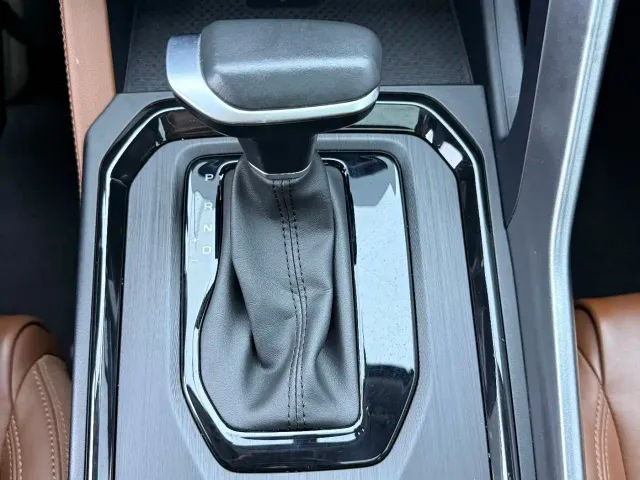 Geely Vision X6 — Фото автомобиля 19