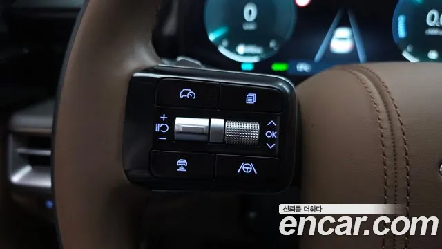 Hyundai Grandeur GN7 — Фото автомобиля 30