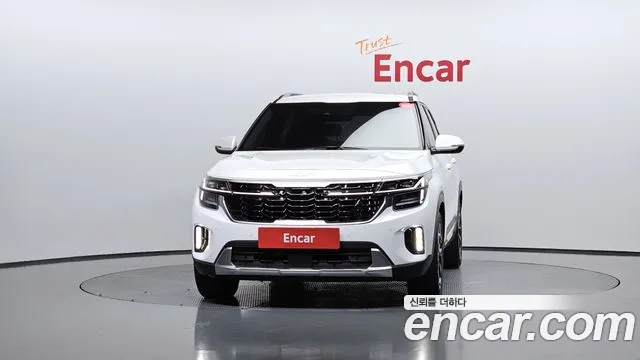 Kia Seltos Бензин 1.6 турбо 2WD — Фото автомобиля 3