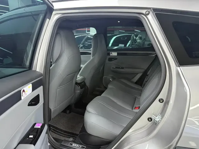 Geely Galaxy L7 — Фото автомобиля 7
