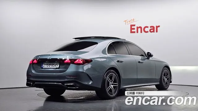 Mercedes-Benz E-Class W214 — Фото автомобиля 2