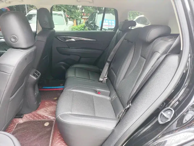 Buick Envision Plus — Фото автомобиля 10