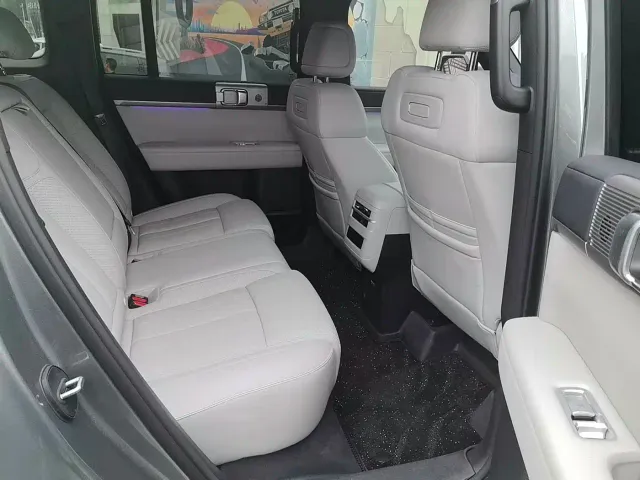 BYD FangChengBao Titanium 7 — Фото автомобиля 10