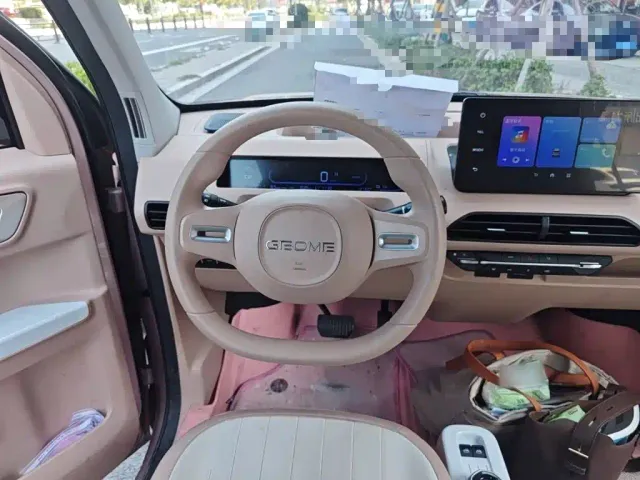 Geely Panda — Фото автомобиля 6