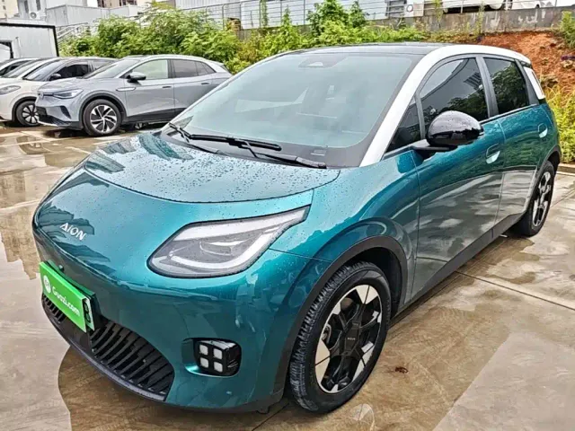 Фотография автомобиля — GAC Aion UT