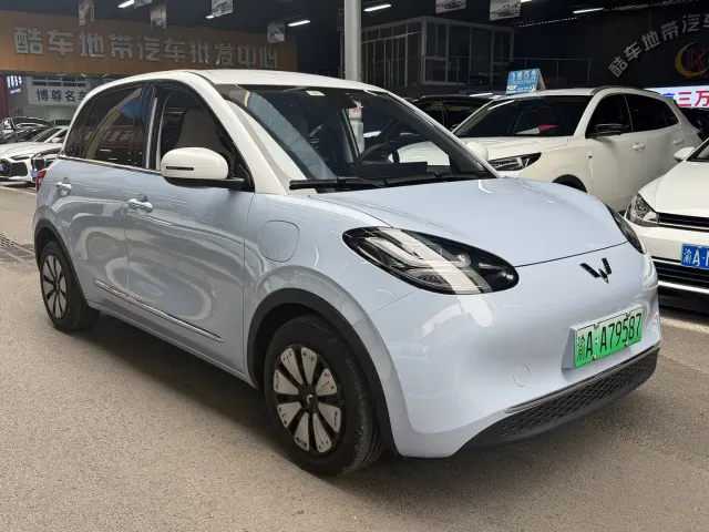 Wuling Bingo — Фото автомобиля 3