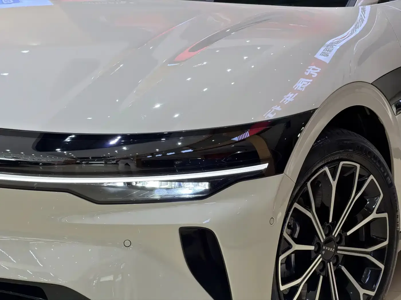 ZEEKR Zeekr 007GT 2025 Long Range RWD Smart Driving Edition 100kWh — Фото автомобиля 3