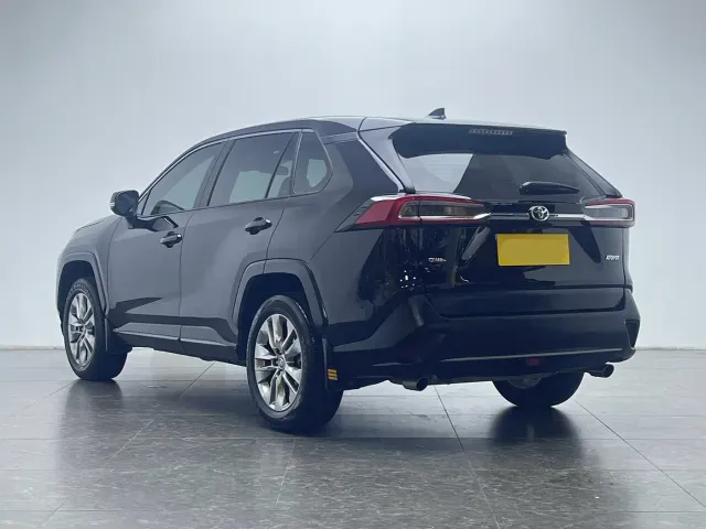 Toyota Wildlander — Фото автомобиля 21