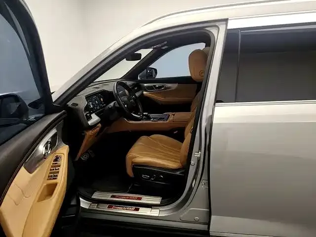 GAC Trumpchi GS8 — Фото автомобиля 12