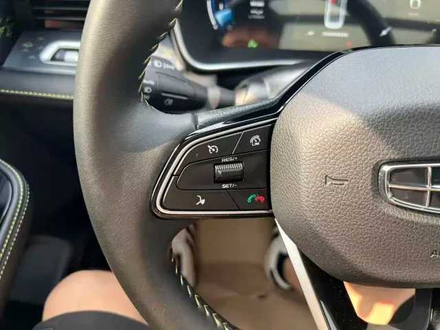 Geely Xingrui — Фото автомобиля 21