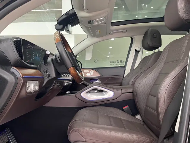 Mercedes-Benz GLS-Class — Фото автомобиля 17