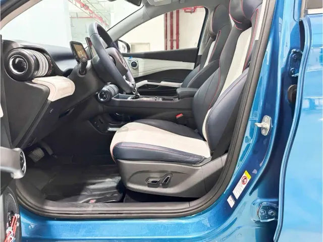 BYD Yuan PLUS — Фото автомобиля 11