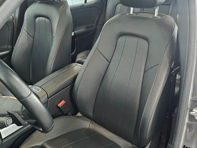 Mercedes-Benz GLB-Class — Фото автомобиля 11