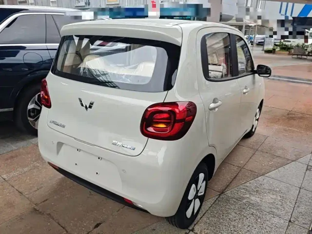 Wuling Hongguang Mini EV — Фото автомобиля 6