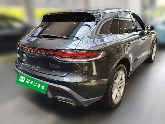 Porsche Macan — Фото автомобиля 11