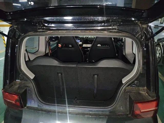 Wuling Hongguang Mini EV — Фото автомобиля 15