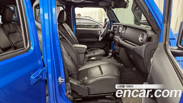 Jeep Wrangler Wrangler (JL) — Фото автомобиля 11