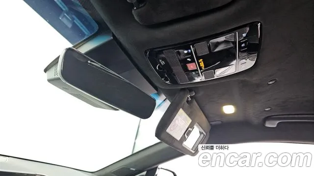 Hyundai Grandeur GN7 — Фото автомобиля 24