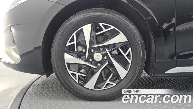 Hyundai Grandeur Grandeur (New) Hybrid — Фото автомобиля 5