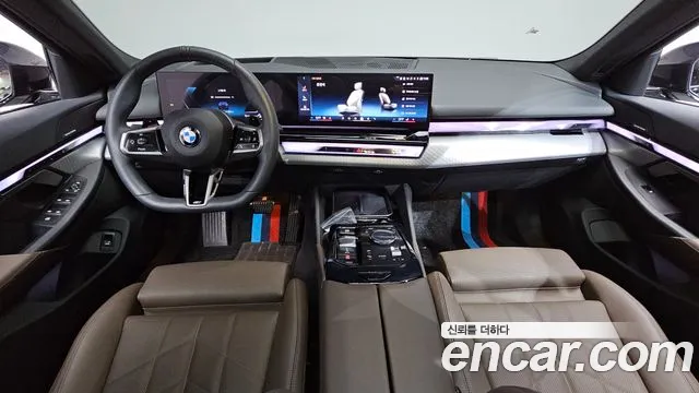 BMW 5-Series — Фото автомобиля 5