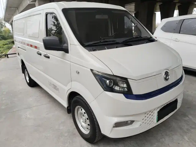 Dongfeng Yufeng EM27 — Фото автомобиля 3