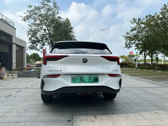 Buick Velite 6 — Фото автомобиля 4