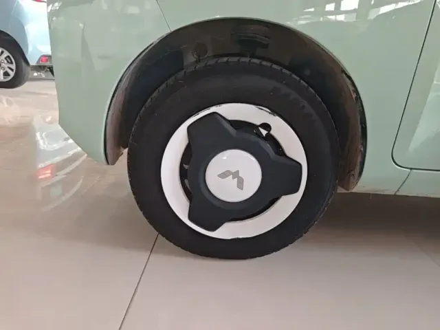 Wuling Hongguang Mini EV — Фото автомобиля 22