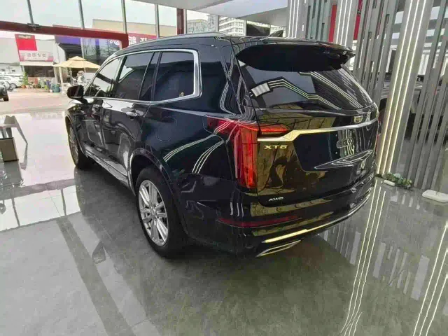 Cadillac XT6 — Фото автомобиля 19